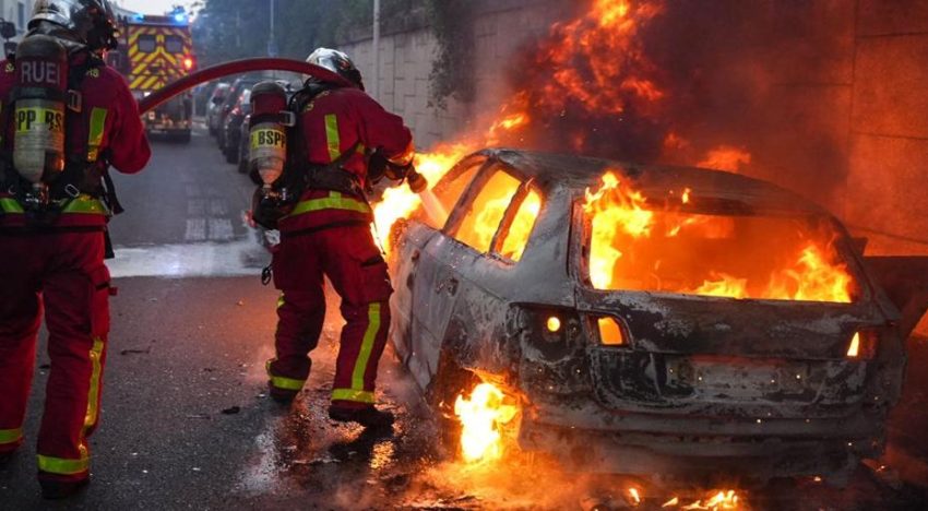 Francia refuerza la seguridad ante la tradicional celebración 'salvaje' de fin de año