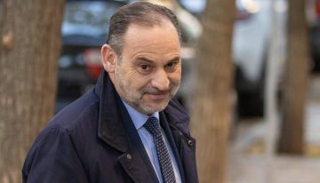 Ábalos pide ser juzgado por un jurado popular en el 'caso mascarillas'