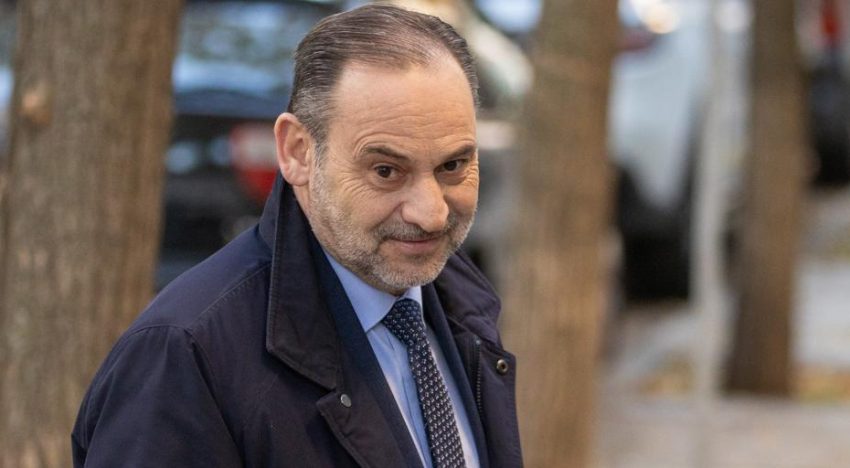 Ábalos pide ser juzgado por un jurado popular en el 'caso mascarillas'