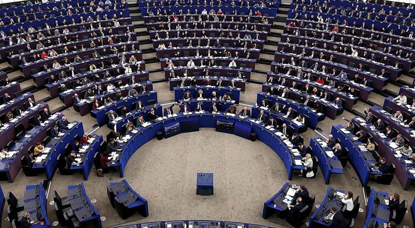 Los europarlamentarios piden que la UE refuerce su relación con Arabia Saudí