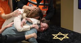 Australia celebra el primer funeral por las víctimas del ataque en la playa de Sídney