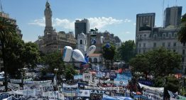 Masiva protesta en Argentina contra la reforma laboral de Milei