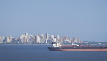 Estados Unidos intercepta y confisca un petrolero frente a las costas de Venezuela