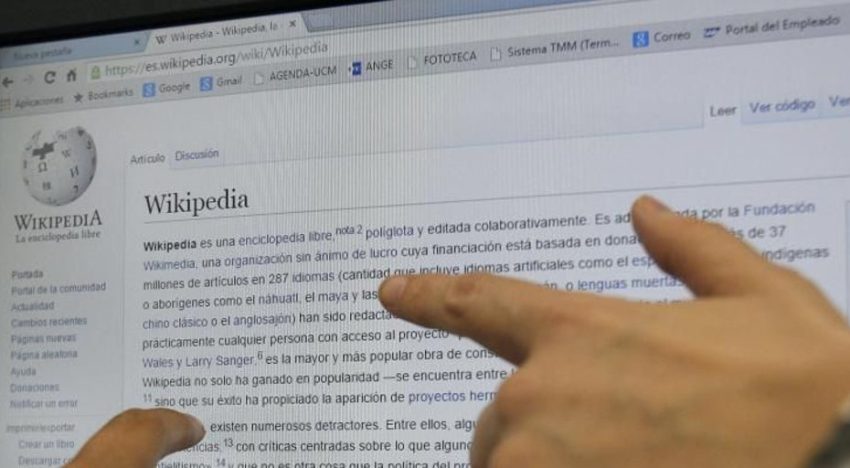 El auge de la IA amenaza el futuro de Wikipedia