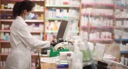 La venta de mascarillas se dispara un 43% en España ante el imparable avance de la gripe