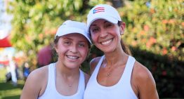 Alexandra Fuentes celebra los 15 años de su hija Miranda