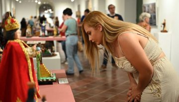 Mundillo y talla de santos protagonizan la nueva edición del mercado navideño del ICP