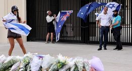 Australia, conmocionada tras el ataque islamista de padre e hijo contra la comunidad judía, el peor atentado en tres décadas