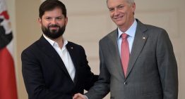 El presidente electo Kast da los primeros pasos para crear una amplia alianza que sostenga su gobierno en Chile