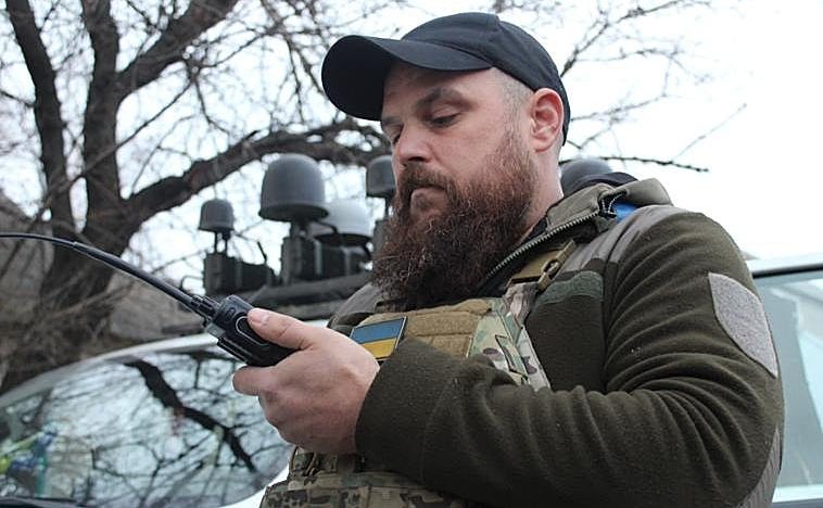 Al volante por la zona de muerte del frente para abastecer la defensa ucraniana