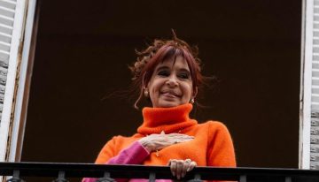 Cristina Fernández de Kirchner sale de su prisión domiciliaria… para ser operada de apendicitis