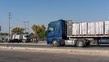 Israel anuncia la reapertura del paso con Jordania para llevar ayuda a Gaza