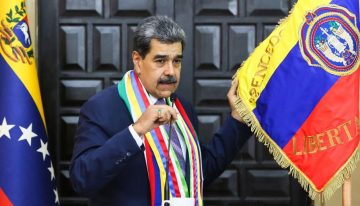 Maduro pide a Colombia unir los dos ejércitos