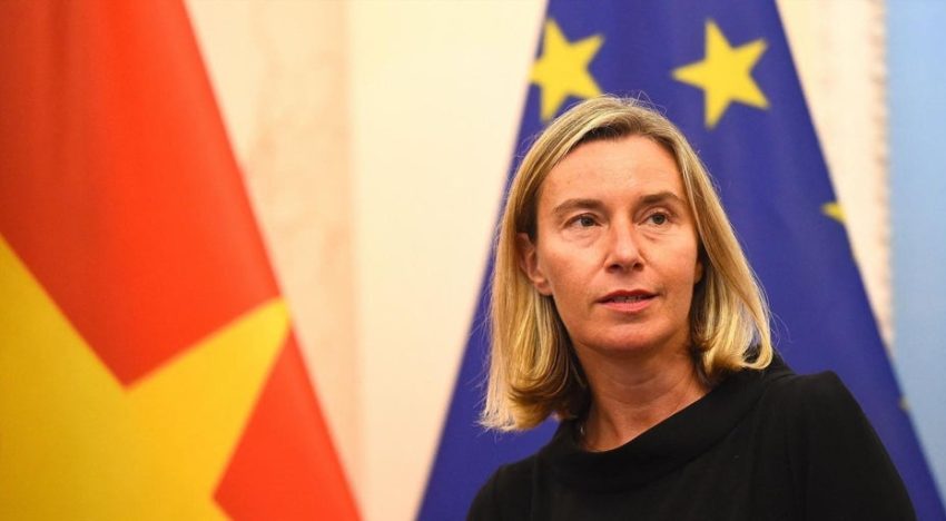 El caso Mogherini pone otra vez en la picota a los socialistas italianos en Bruselas