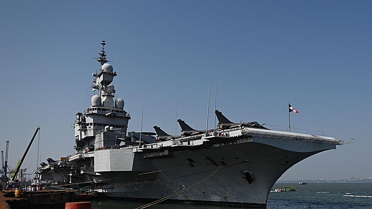 Macron anuncia la construcción de un portaviones de propulsión nuclear por la amenaza rusa