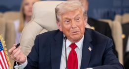 Trump azuza su enfrentamiento contra una Europa «en decadencia»: «Son débiles, no saben qué hacer»