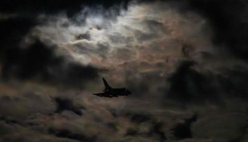 Reino Unido y Francia atacan «con éxito» una instalación subterránea del Estado Islámico en Siria