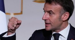 Macron responde a Trump: acusa a Estados Unidos de «alejarse de sus aliados» y de no respetar el derecho internacional