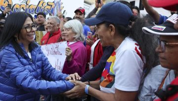 «Es Dios quien decide»: la respuesta de Delcy a Trump mientras Caracas se convierte en un Estado policial