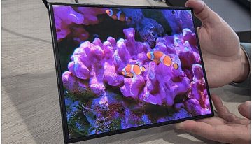 Probamos el Samsung TriFold: el primer móvil de la marca con tres pantallas