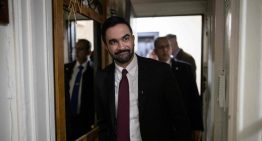 Primeras medidas del alcalde musulmán de Nueva York: revocar las órdenes ejecutivas de apoyo a Israel de su antecesor