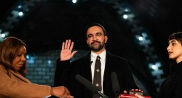 Mamdani jura como alcalde de Nueva York con la mano en el Corán y empieza a medirse con sus promesas