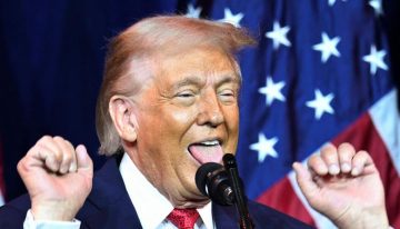 Trump saca su lado imitador para burlarse de Macron y de los atletas transgénero