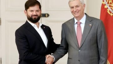 Kast levanta en Chile un muro fronterizo de 500 kilómetros para detener la inmigración desde Perú