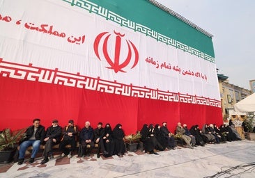 Los iraníes en EE.UU., entre la esperanza y la angustia: «Quiero un país libre, pero ¿quién se alegra de las bombas?»