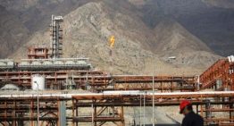 La nueva normalidad de Dubái: cumpleaños en un campo de golf con ruido de fondo de misiles