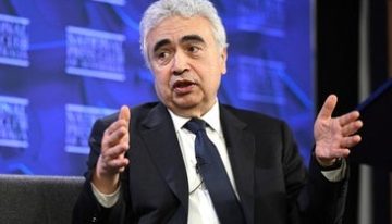 Ucrania cree que las negociaciones con Rusia «se suspenderán» y el Parlamento se prepara para «otros tres años» de guerra