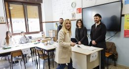 Revés para Meloni: los primeros resultados del referéndum sobre la reforma judicial apuntan al 'no'