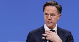 Los aliados europeos de la OTAN reducen la brecha con EE.UU. y todos rebasan ya el 2% en gasto del PIB en defensa