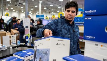 Comprarte una PlayStation 5 te saldrá 100 euros más caro en unos días