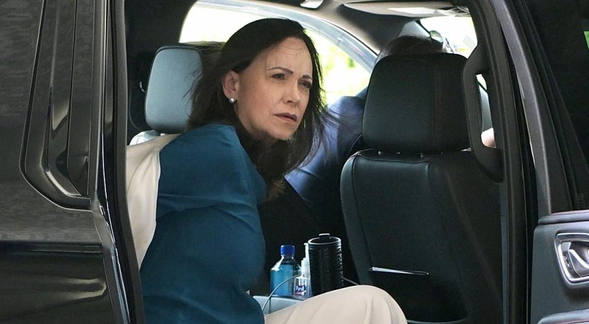 Rubio recibe a Machado tras decir que Venezuela tendrá una transición completa