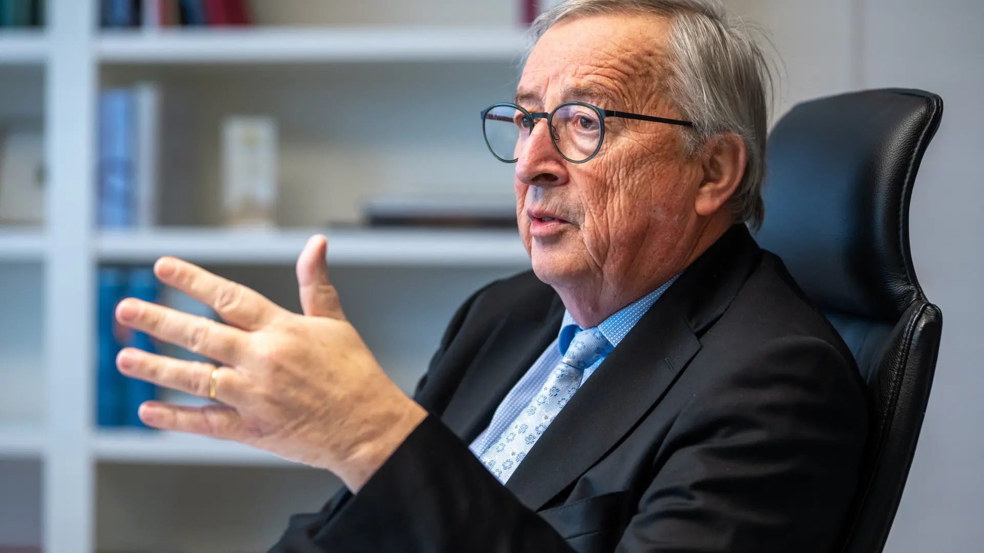 Jean Claude Juncker, expresidente de la Comisión Europea: «Sánchez da la impresión de no nadar en el mismo canal que los demás»