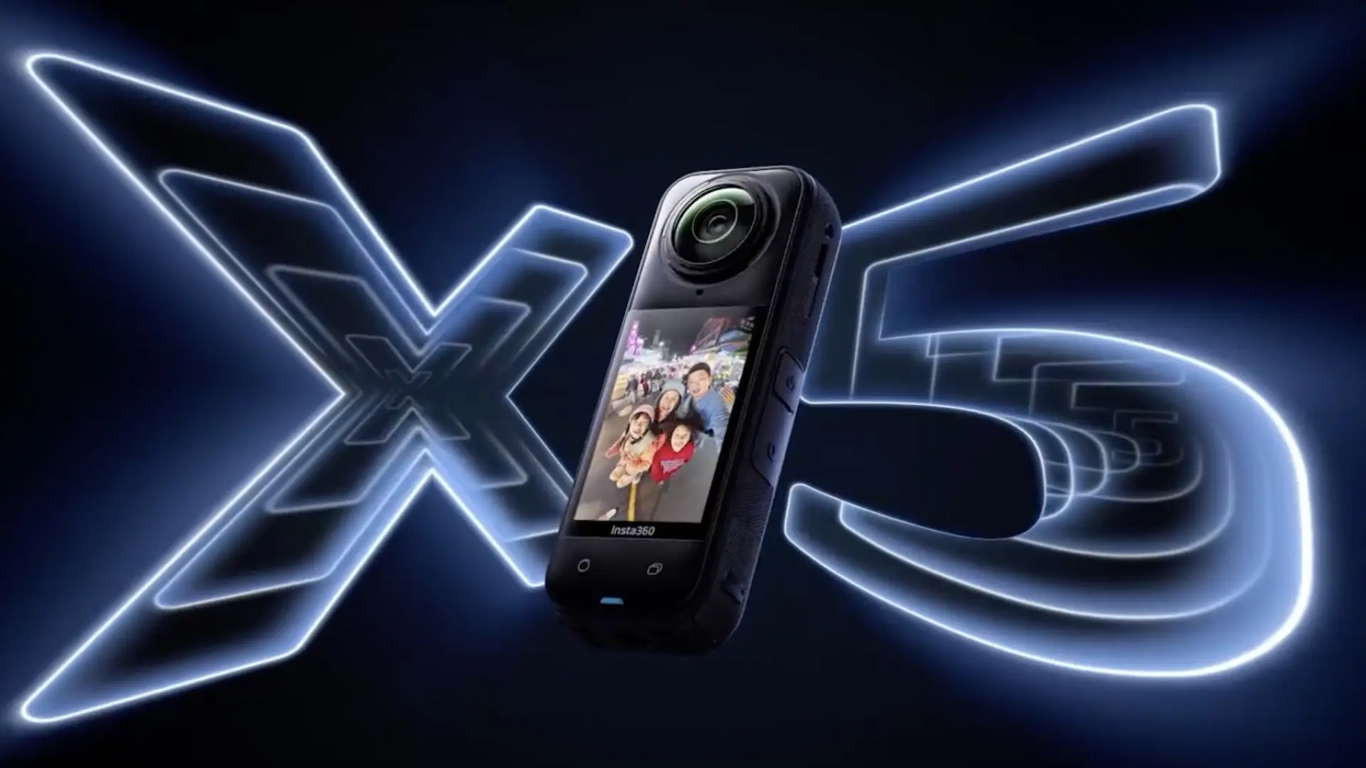 Con estabilizador y 8K, esta cámara compacta merece la pena ahora que está 110 euros más barata