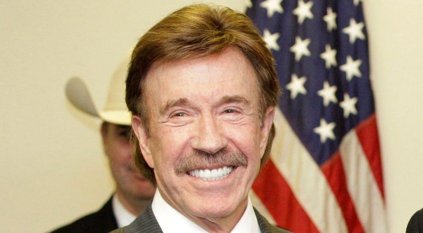 Chuck Norris es hospitalizado tras emergencia médica en Hawai