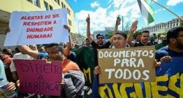 Portugal aprueba la ley de retorno y amplía la detención de inmigrantes a 18 meses