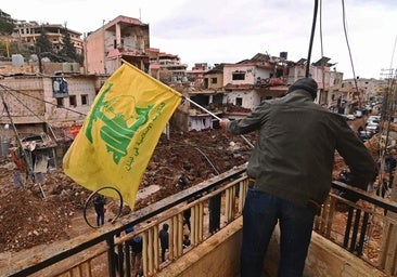 El general chií que desafía a Hizbolá en el Líbano: «Estamos cansados de luchar en guerras ajenas»