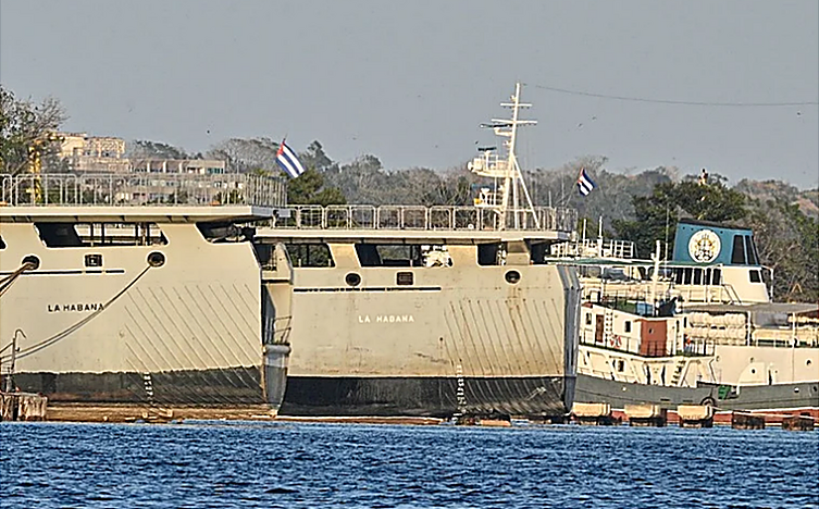 Ecuador decreta toque de queda nocturno para atacar al crimen organizado en operaciones con apoyo del FBI