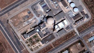 Estados Unidos e Israel atacan tres centrales de Irán, pero no provocan fugas radiactivas