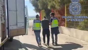 Condenada a 25 años de prisión una mujer por dejar morir a dos de sus bebés y congelarlos