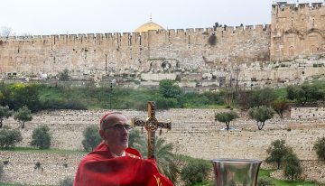 Netanyahu permite el acceso y el rezo en el Santo Sepulcro tras las críticas por impedir la entrada del Patriarca Latino por la guerra