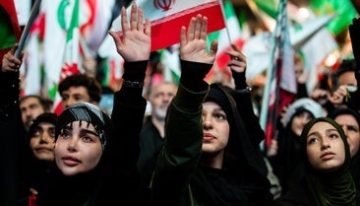 Trump frena al borde del desastre y vende la tregua como un triunfo