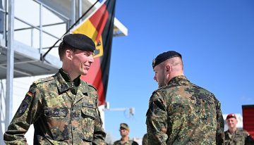 Alemania recula: los hombres en edad de reclutamiento pueden salir del país sin permiso