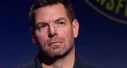 Detenida tras encontrarse con un amor de la juventud 60 años después: una anciana francesa de 86 años, retenida por el ICE en EE.UU.