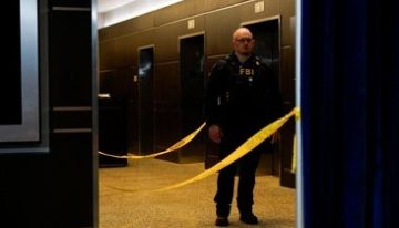 Trump recibe a Carlos III en la Casa Blanca con una marcha de casacas rojas para recordar los 250 años de independencia