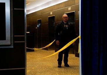 Trump recibe a Carlos III en la Casa Blanca con una marcha de casacas rojas para recordar los 250 años de independencia