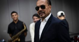 Bobby Valentín: de “rey” a “doctor” del bajo